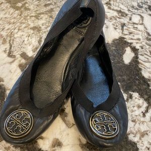 Tory Burch Caroline flats